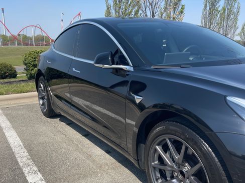 Used 2020 Tesla Model 3 Standard Range Plus image 5