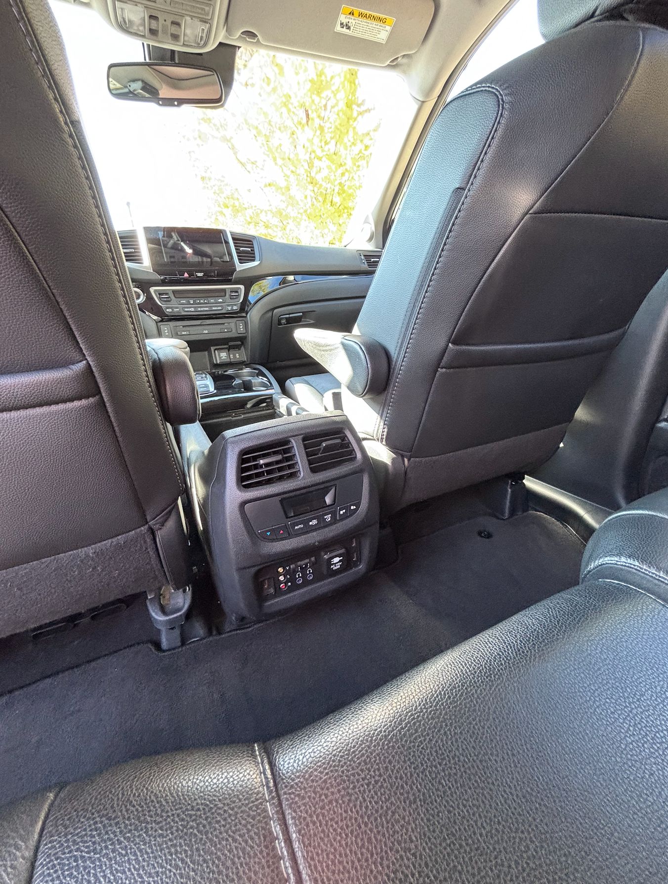 Used 2018 Honda Pilot Touring image 29