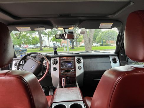 Used 2013 Ford Expedition EL King Ranch RWD image 23