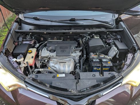 Used 2016 Toyota RAV4 XLE image 6