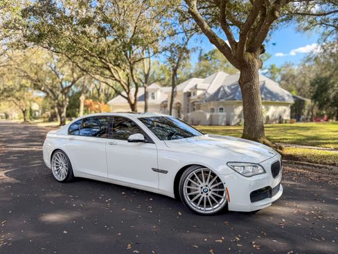 Used 2015 BMW 740Li image 6