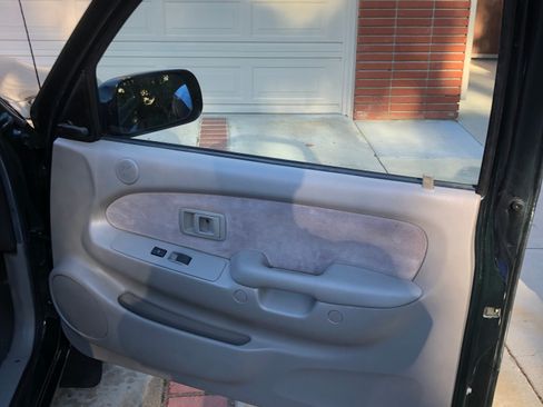 Used 2002 Toyota Tacoma 2WD Xtracab image 13