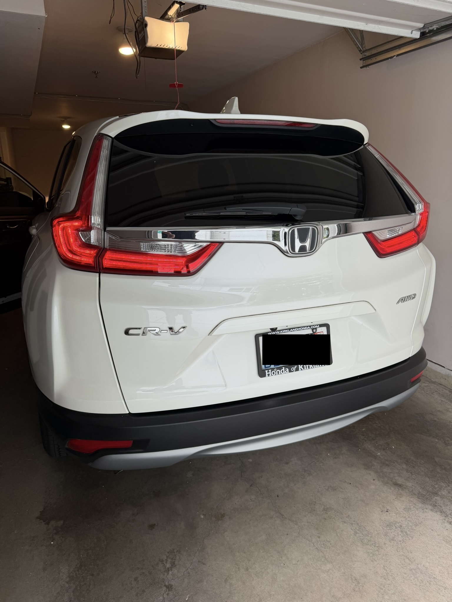 Used 2017 Honda CR-V EX-L image 2