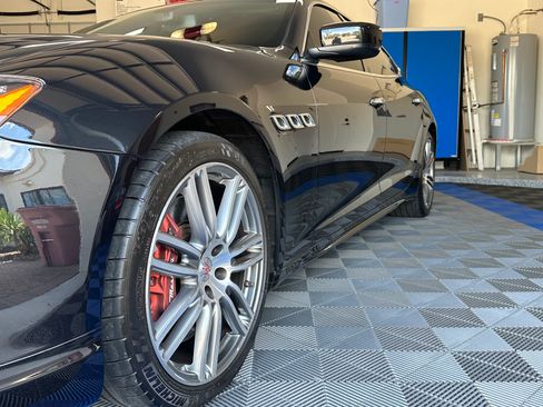 Used 2016 Maserati Quattroporte GTS RWD image 4