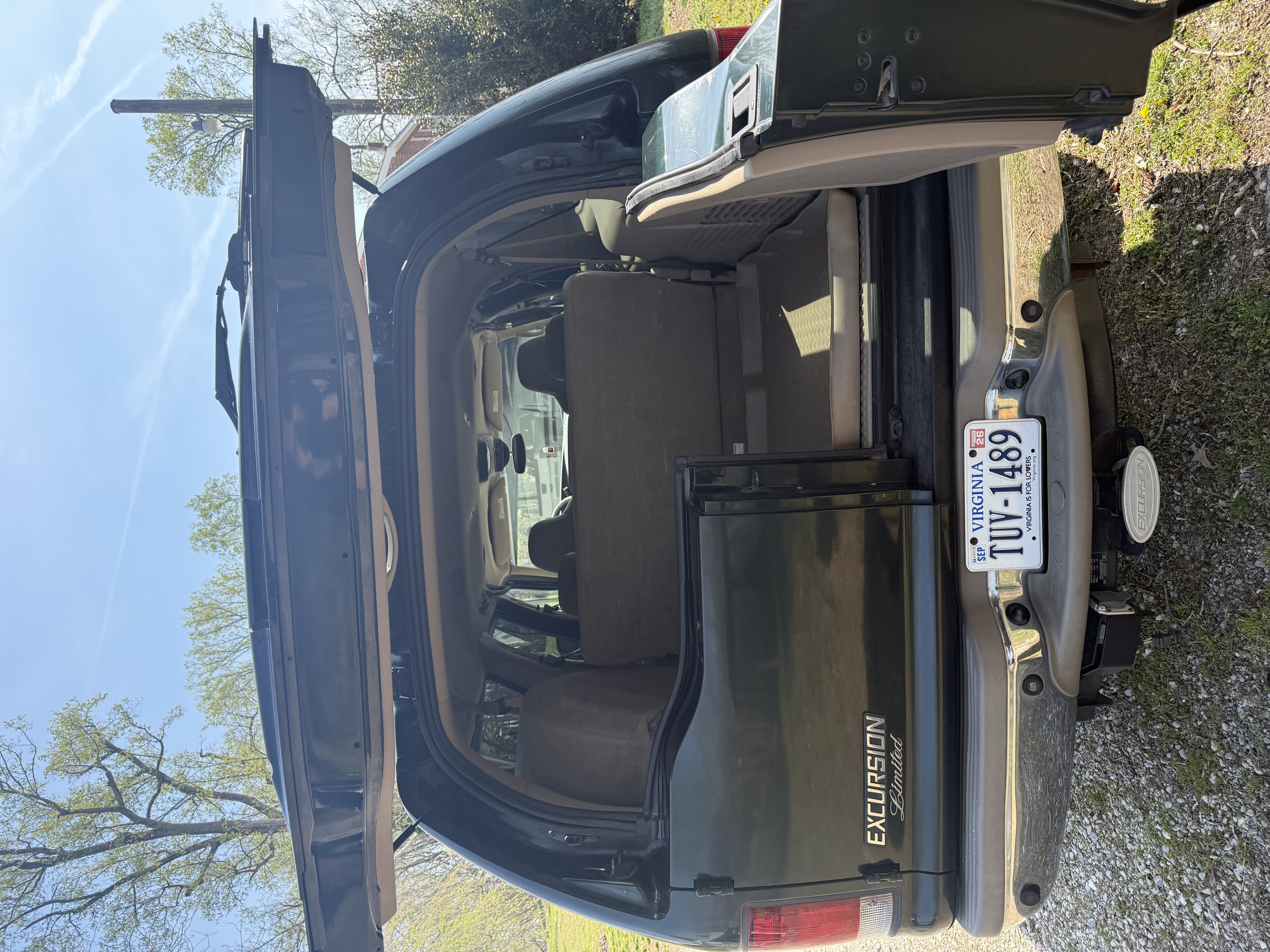 Used 2002 Ford Excursion Limited AWD/4WD image 12