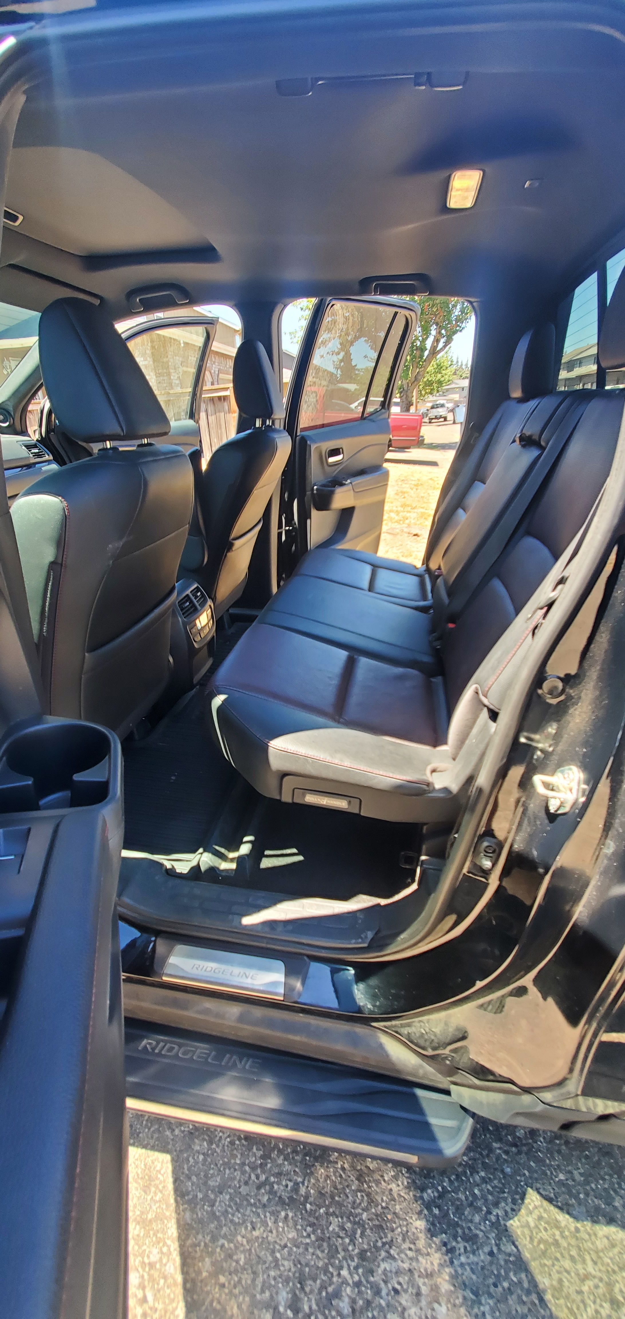 Used 2017 Honda Ridgeline Black Edition image 15