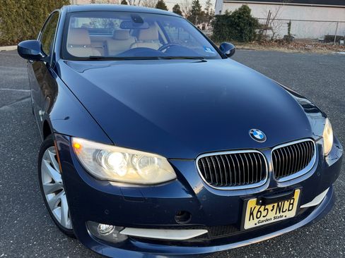 Used 2013 BMW 328i xDrive Coupe AWD/4WD image 4