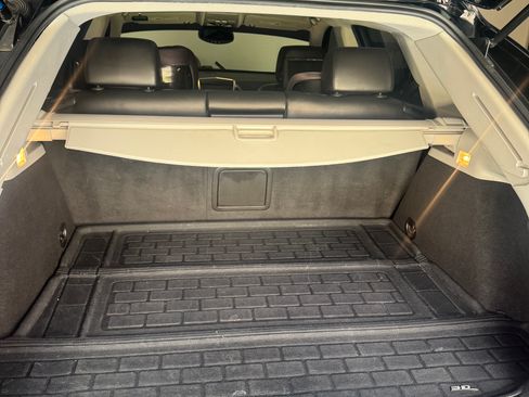 Used 2010 Cadillac SRX Premium image 6