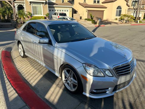 Used 2012 Mercedes-Benz E 350 Sedan image 6