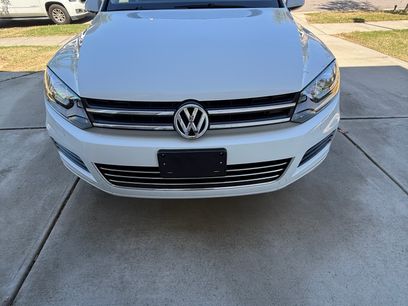 Used 2014 Volkswagen Touareg VR6