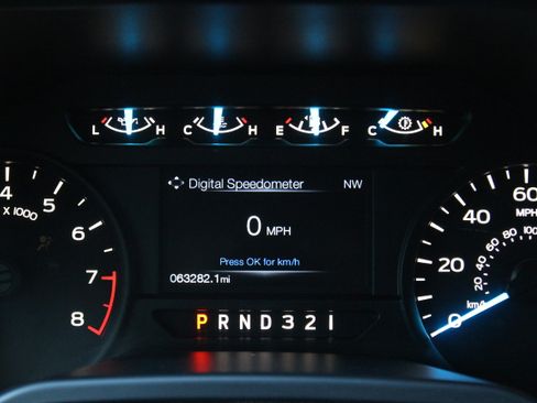 Used 2016 Ford F150 XL w/ Equipment Group 101A Mid AWD/4WD image 9