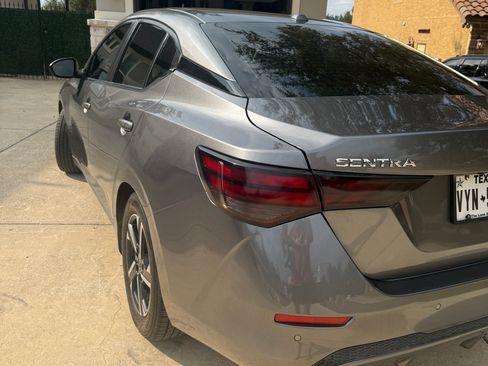 Used 2024 Nissan Sentra SV image 5