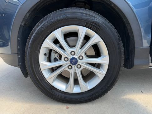 Used 2018 Ford Escape SEL AWD/4WD image 12
