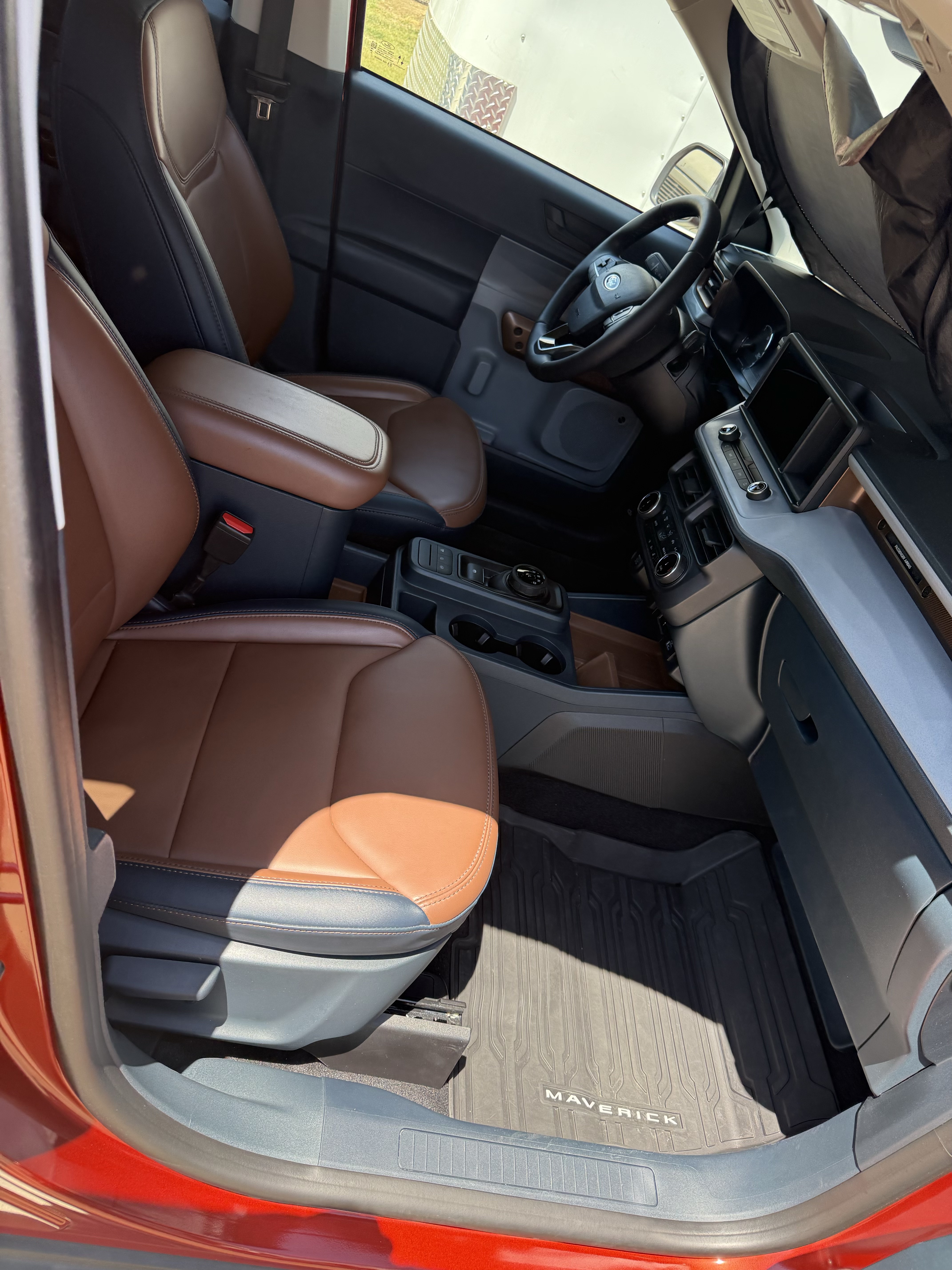 Used 2024 Ford Maverick Lariat FWD image 29