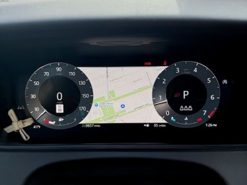 Used 2026 Land Rover Range Rover Velar Dynamic SE image 8