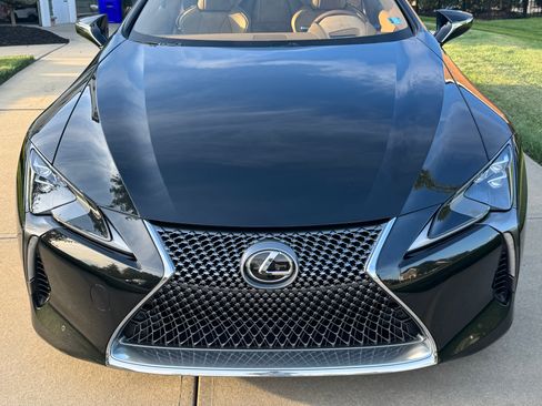 Used 2018 Lexus LC 500 Coupe w/ Sport Package RWD image 4