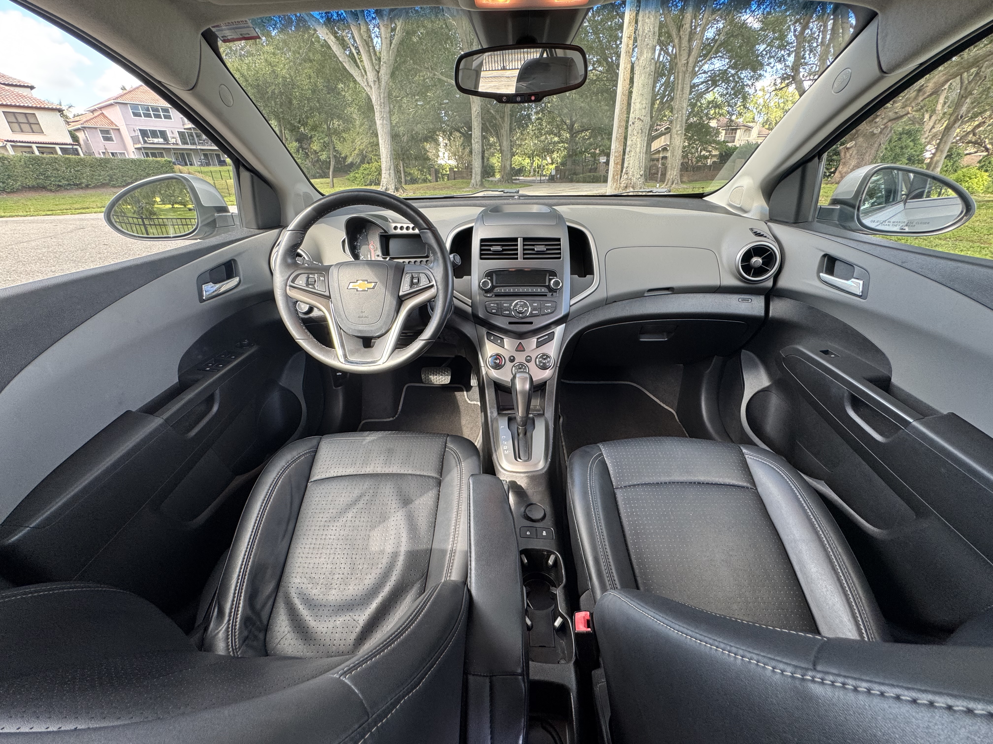 Used 2012 Chevrolet Sonic LTZ FWD image 9