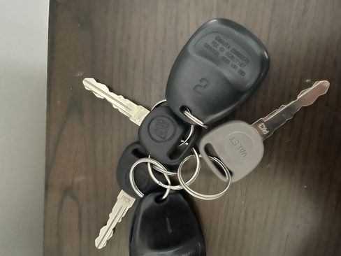 Used 2000 Buick Le Sabre Limited w/ Prestige Opt Pkg image 1