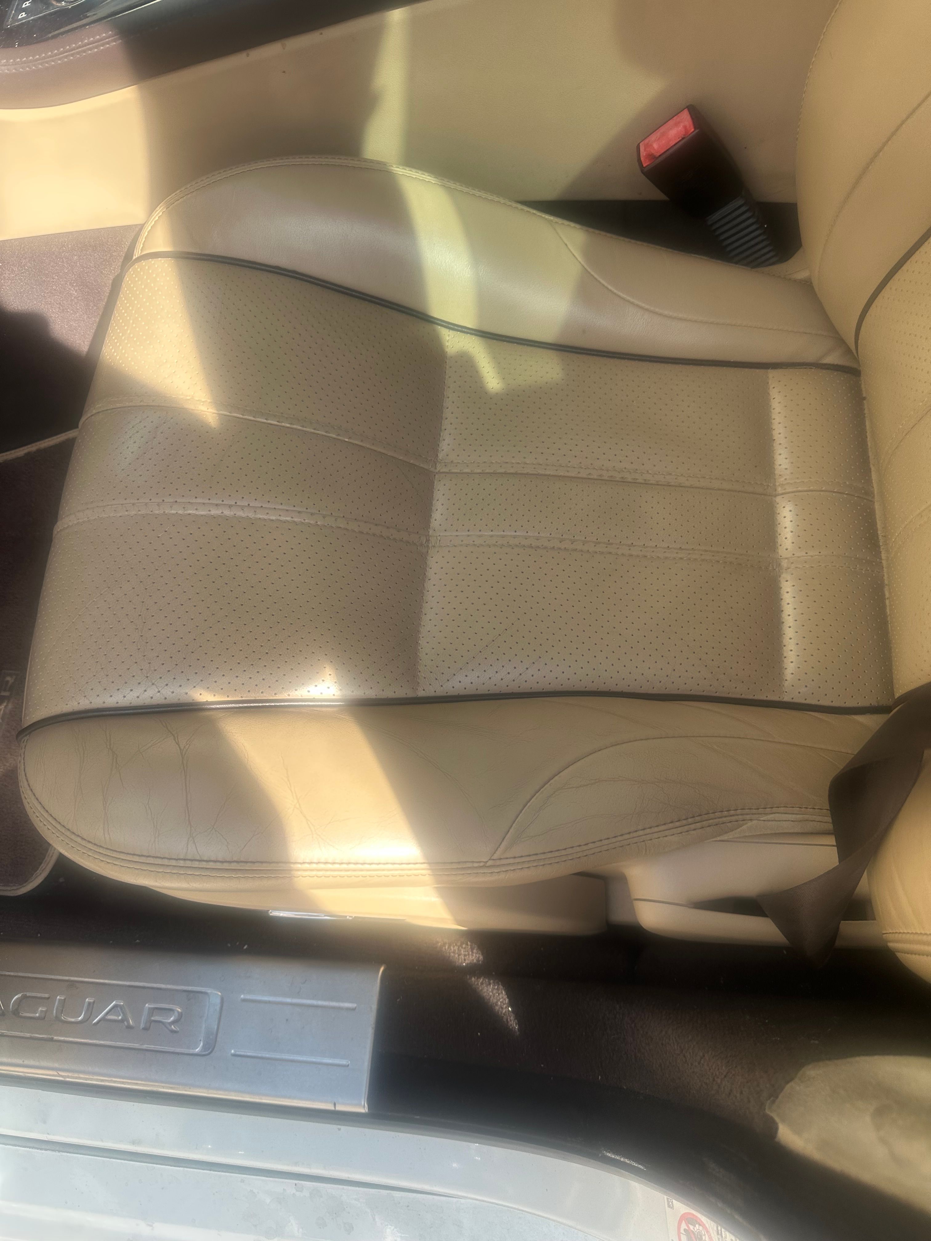 Used 2015 Jaguar XJ L Portfolio RWD image 12