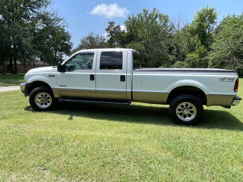 Used 2002 Ford F350 4x4 Crew Cab Super Duty image 2