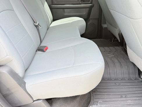 Used 2017 RAM 2500 Tradesman w/ Chrome Appearance Group AWD/4WD image 13