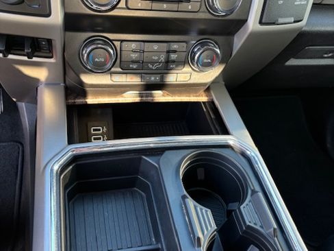 Used 2019 Ford F250 Lariat w/ Lariat Ultimate Package image 15