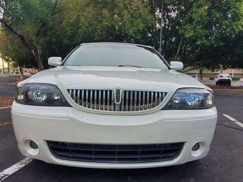 Used 2006 Lincoln LS image 11
