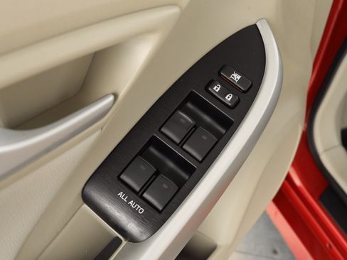 Used 2011 Toyota Prius Two image 14