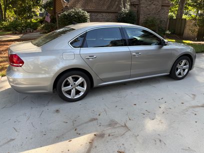 Used 2012 Volkswagen Passat 2.5 SE