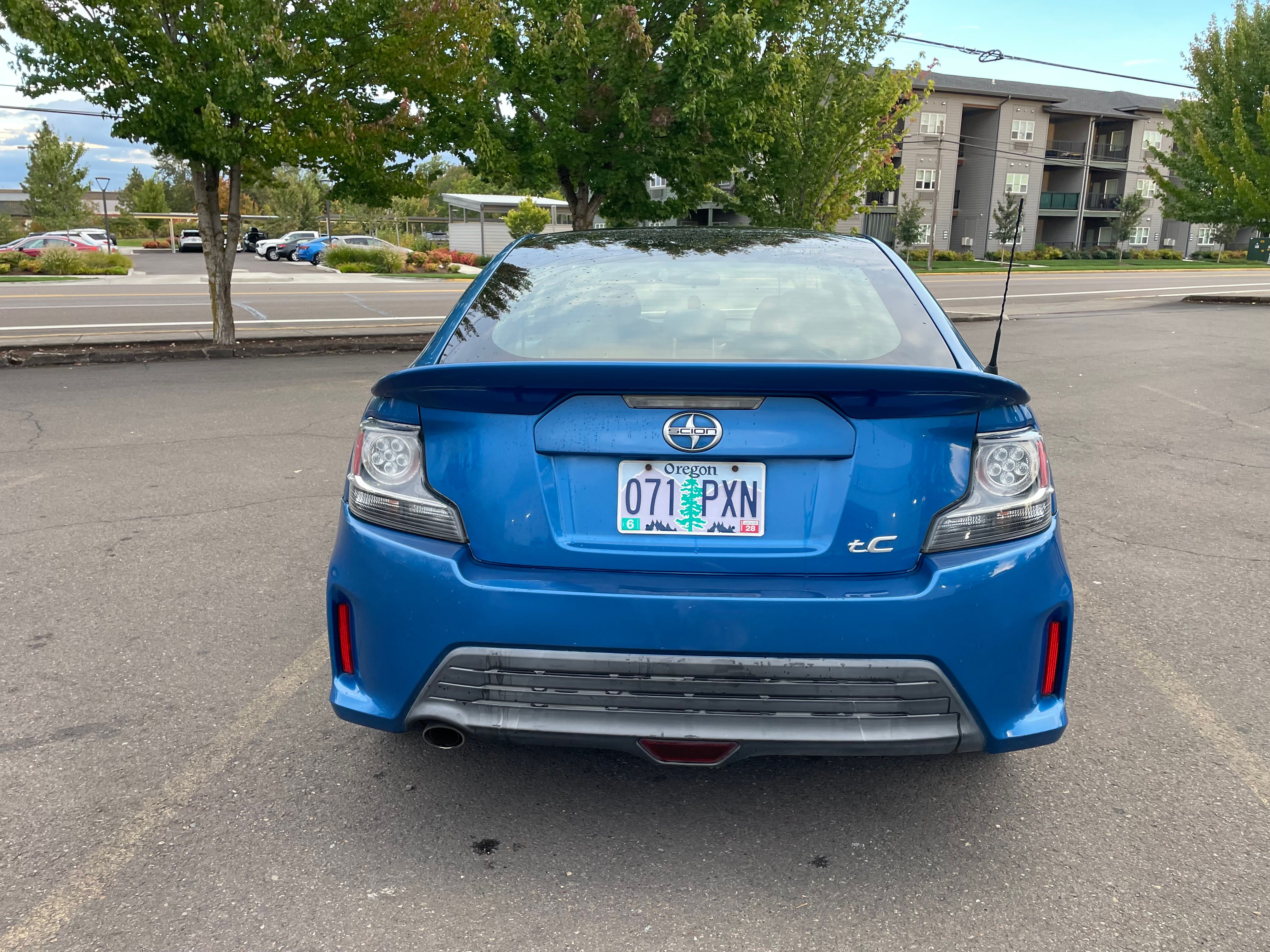 Used 2014 Scion tC FWD image 14