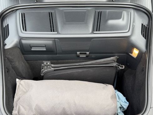 Used 2011 Porsche 911 Carrera 4S image 28