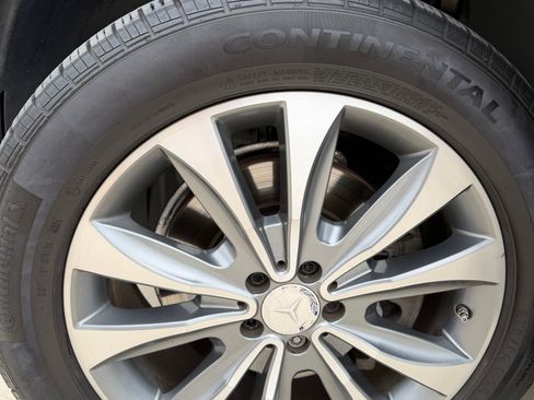 Used 2014 Mercedes-Benz GL 450 4MATIC image 21