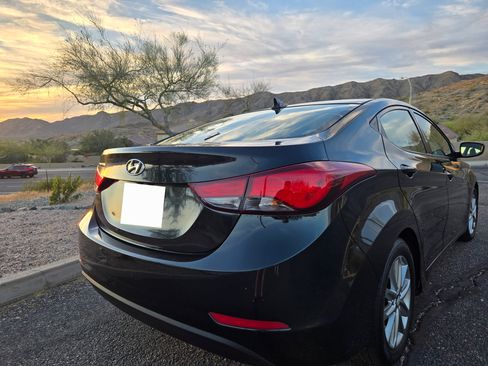 Used 2014 Hyundai Elantra SE w/ Option Group 02 image 5