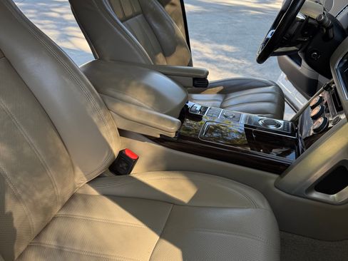 Used 2014 Land Rover Range Rover Long Wheelbase Supercharged image 15