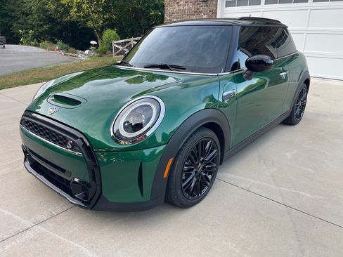 Used 2024 MINI Cooper S FWD image 9