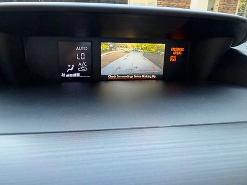 Used 2014 Subaru Forester 2.5i Limited w/ Popular Package #2 image 28