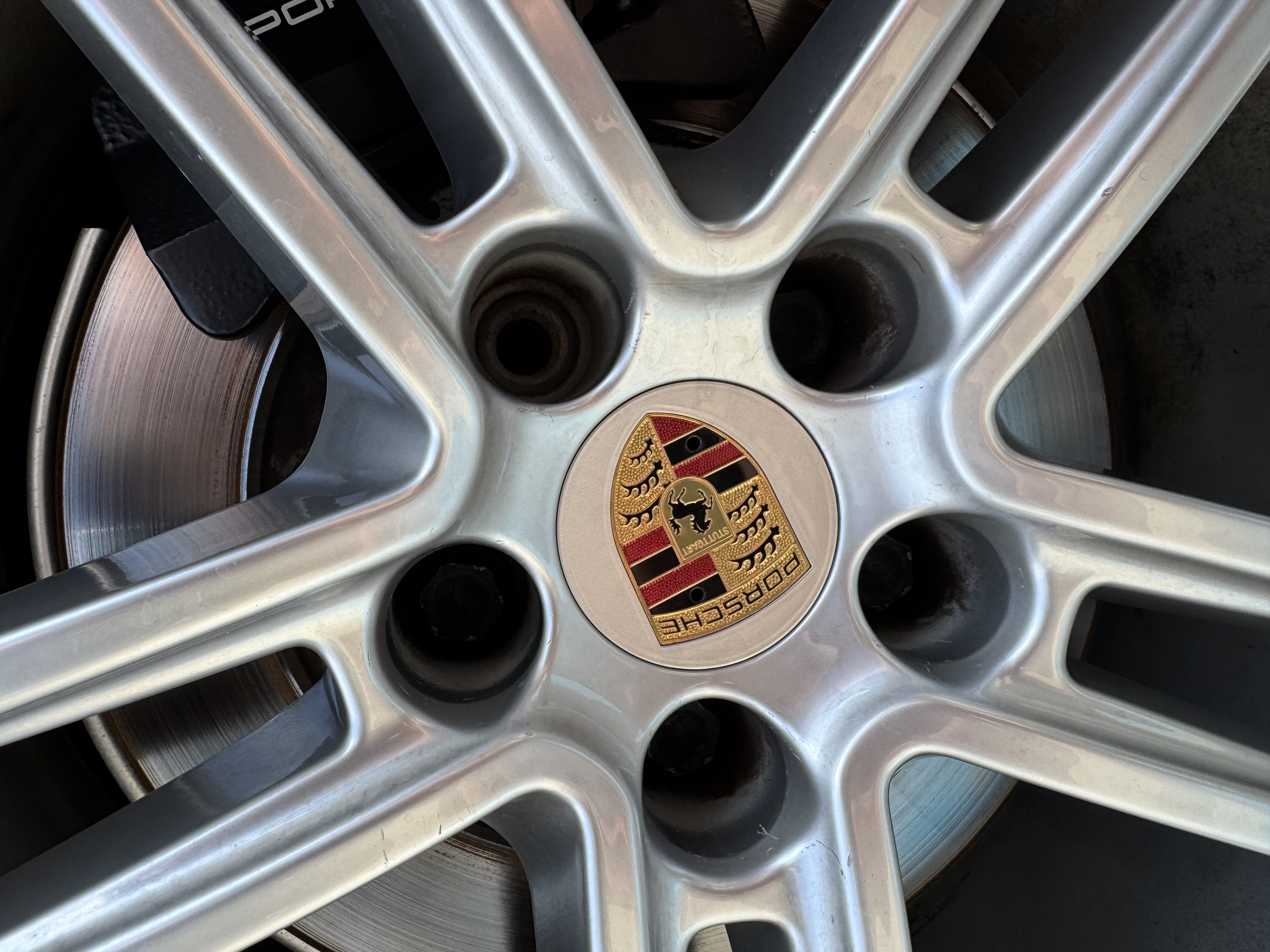 Used 2021 Porsche Macan AWD/4WD image 14