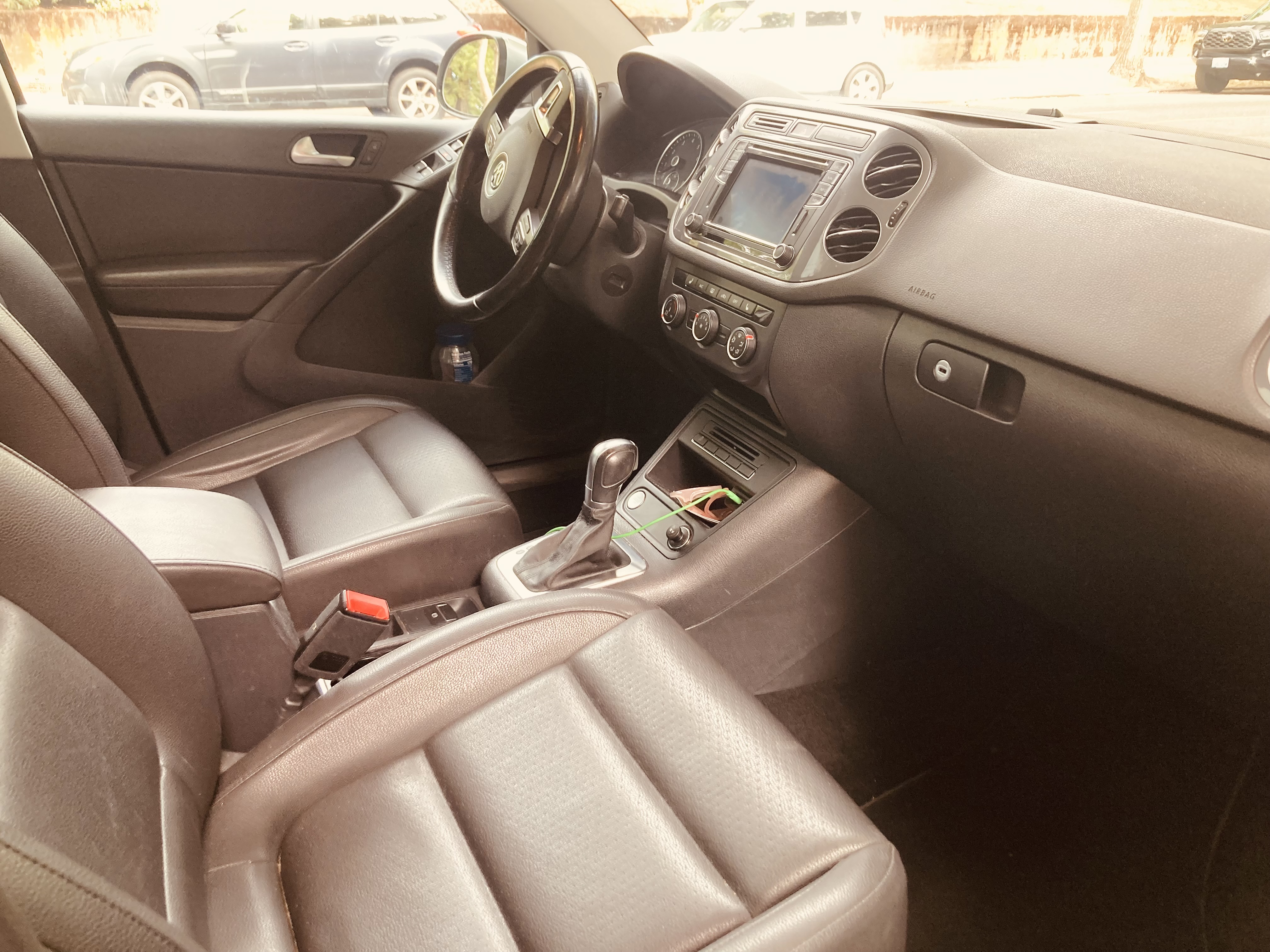 Used 2016 Volkswagen Tiguan SE FWD image 9