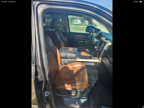 Used 2017 RAM 1500 Laramie Longhorn image 5