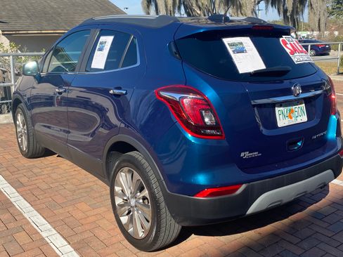 Used 2020 Buick Encore Preferred image 5