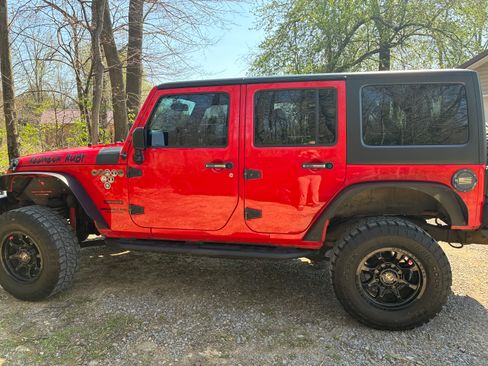 Used 2017 Jeep Wrangler Unlimited Sport w/ Quick Order Package 24S image 5