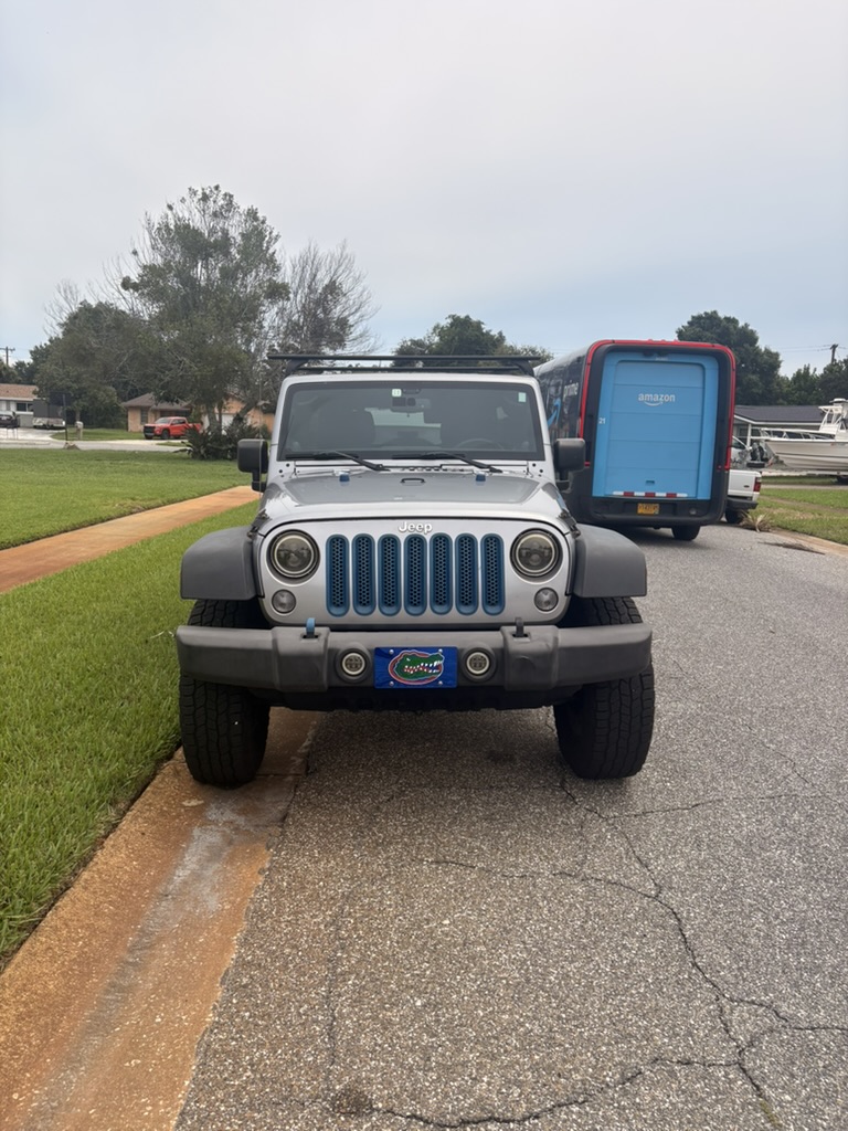 Used 2014 Jeep Wrangler Unlimited Sport w/ Quick Order Package 24S AWD/4WD image 3
