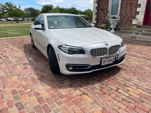 Used 2014 BMW 528i Sedan image 1