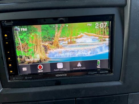 Used 2025 Chevrolet Express 2500 w/ Driver Convenience Package image 4