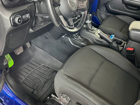 Used 2020 Jeep Wrangler Unlimited Sport AWD/4WD image 17