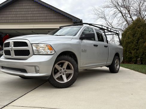 Used 2018 RAM 1500 Express w/ Express Value Package image 5