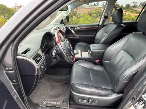 Used 2018 Lexus GX 460 Premium AWD/4WD image 11