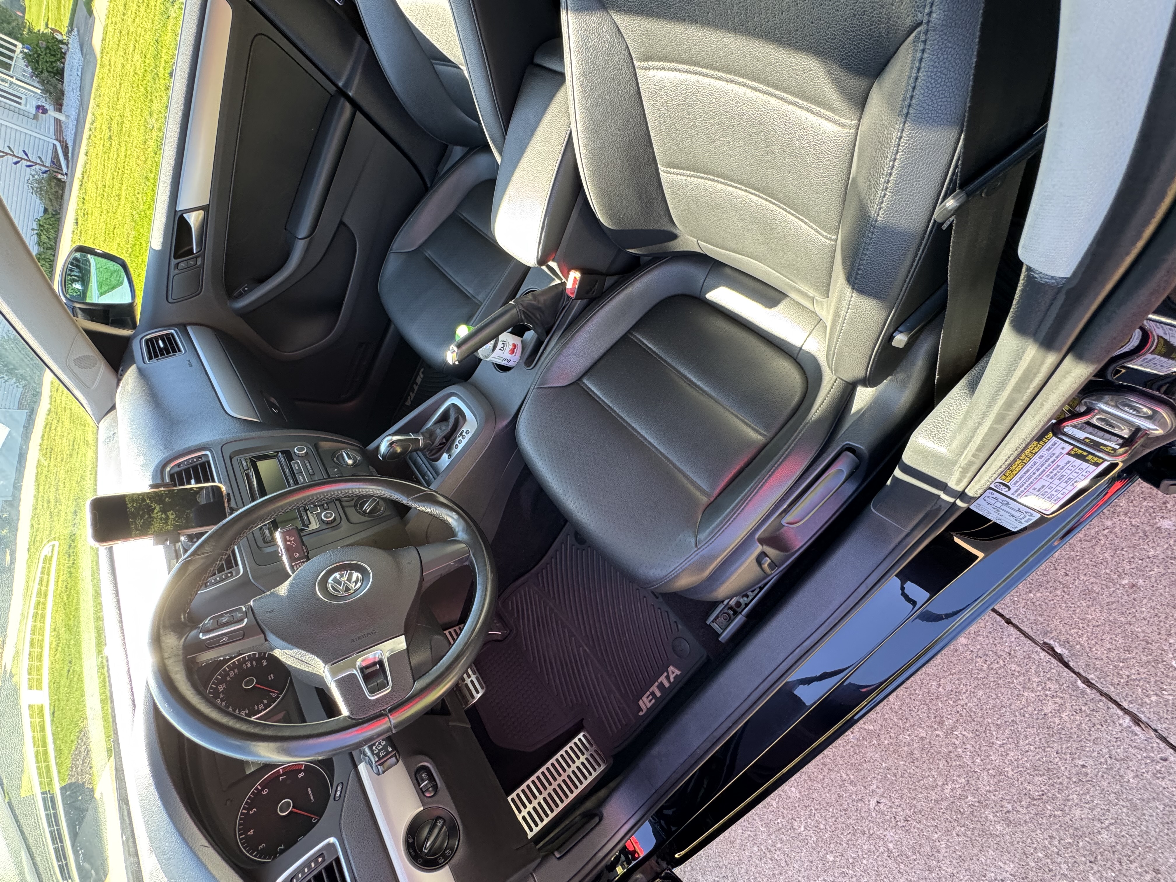 Used 2014 Volkswagen Jetta SE FWD image 22