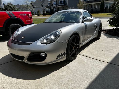 Used 2009 Porsche Cayman S image 2