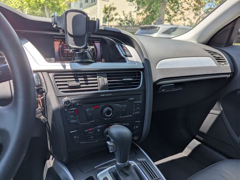 Used 2012 Audi A4 2.0T Premium image 20